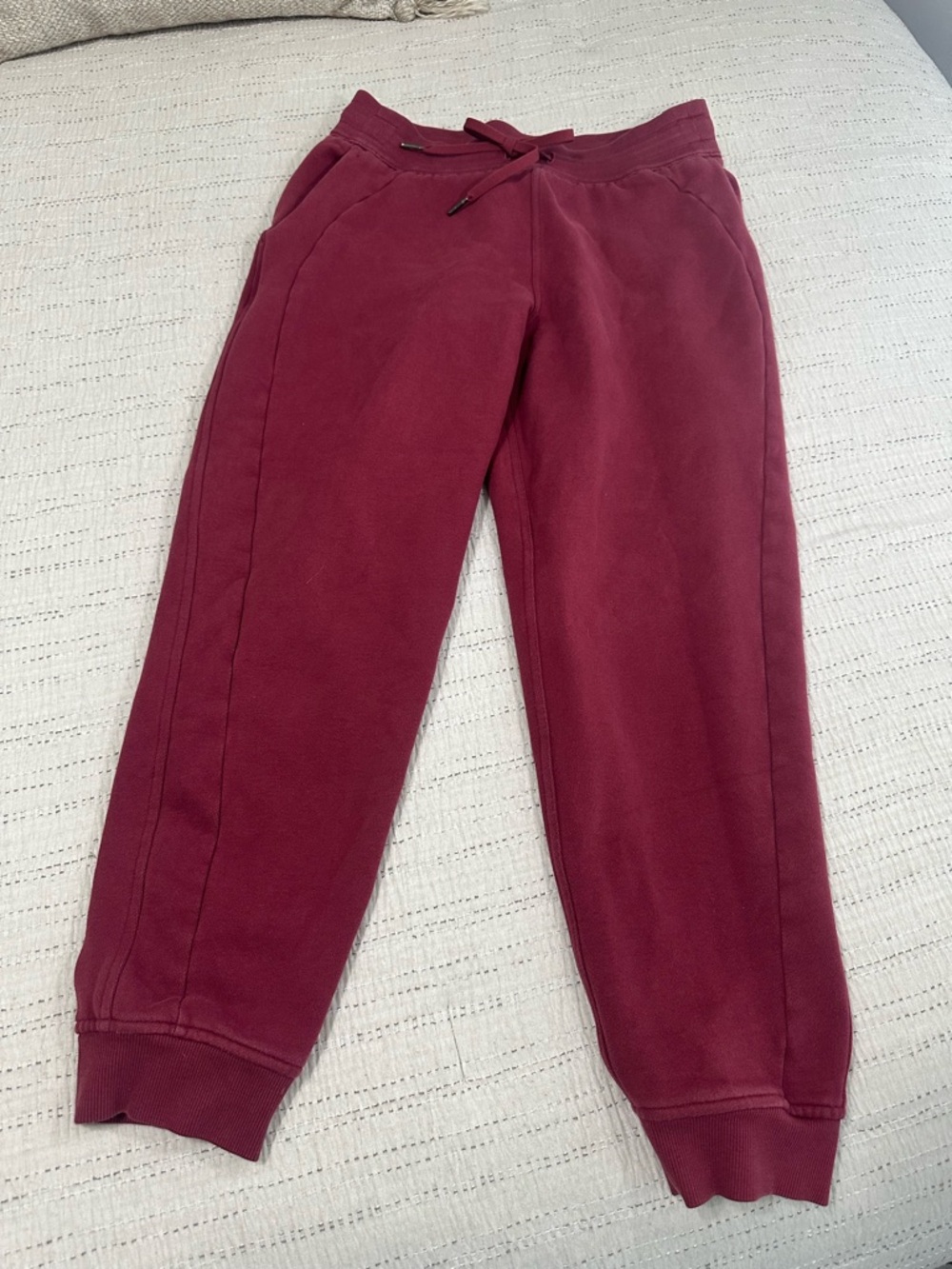 lululemon athletica Women's Burgundy Drawstring Jogger Pants
